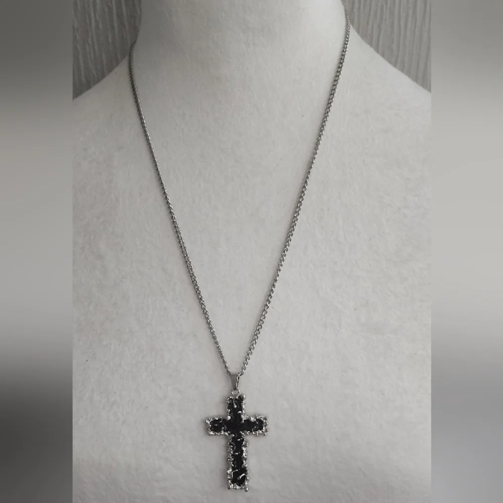 N/A this cross